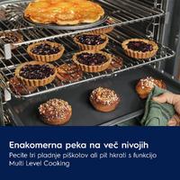 Vgradna pečica Electrolux LOE8P38Z - ČRNI PETEK