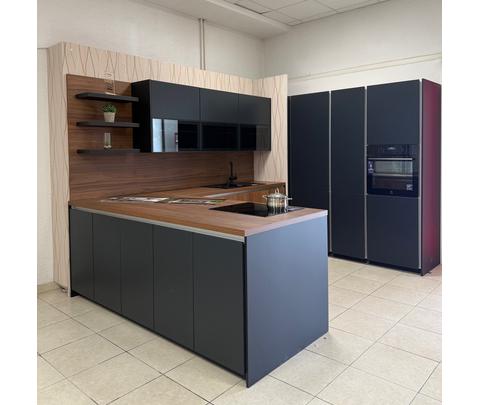 Kuhinjski sestav SILBERMOND ANTRAZIT/KORNFELD - ODPRODAJA EKSPONATA