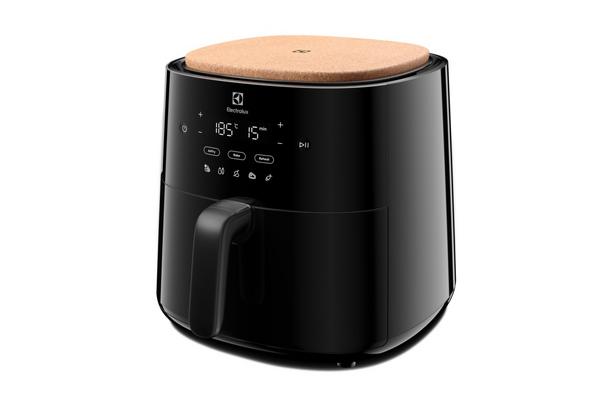 Cvrtnik na vroči zrak Electrolux Air Fryer EAF5B