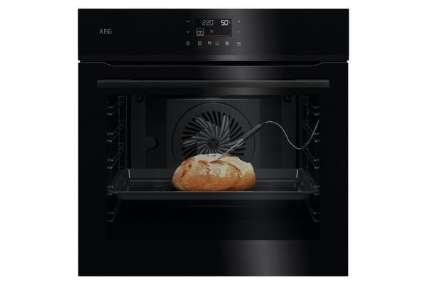 Vgradna pečica AEG NBA5P53KAB
