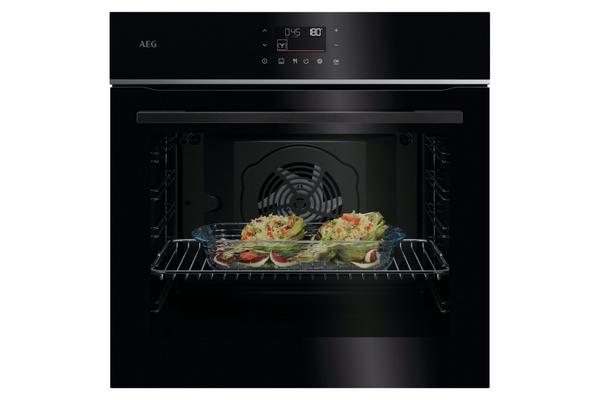 Vgradna pečica AEG TU5AB43APB