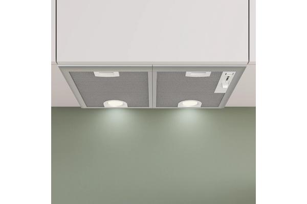 Popolnoma vgradna napa Bosch DHL555BM