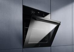 Vgradna pečica Electrolux EOD6P71Z